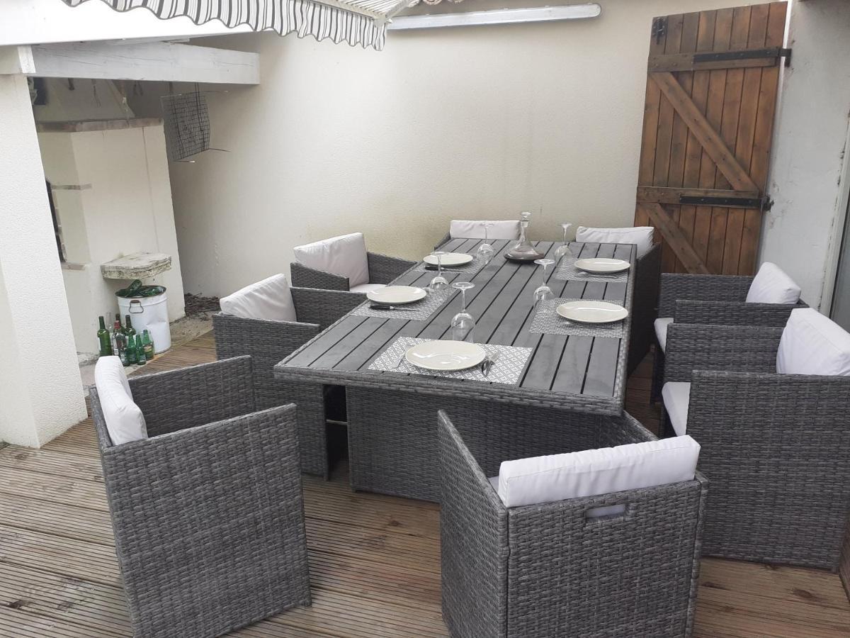 Chez Jeanfi Bed & Breakfast Fronsac  Ngoại thất bức ảnh