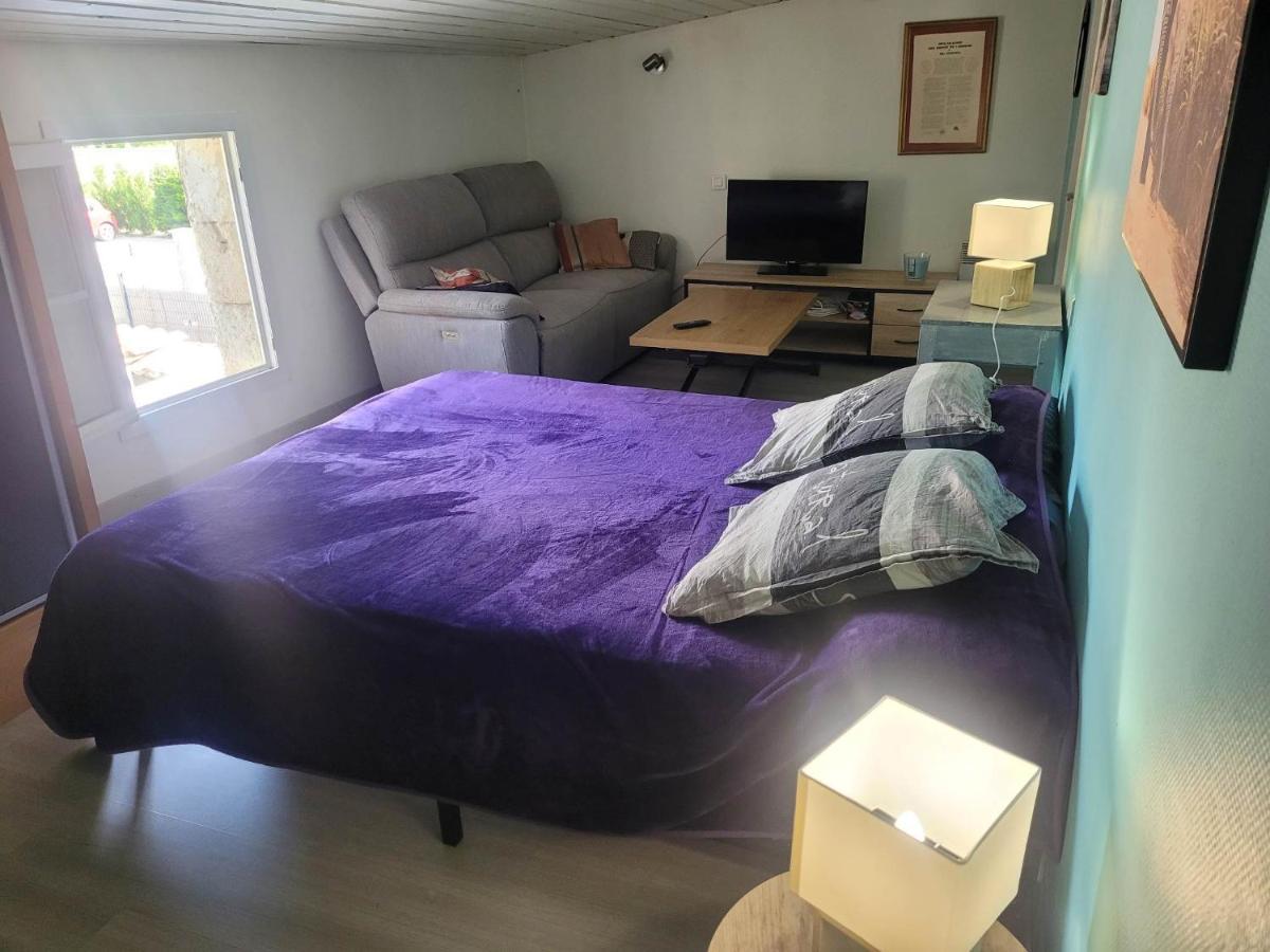 Chez Jeanfi Bed & Breakfast Fronsac  Ngoại thất bức ảnh