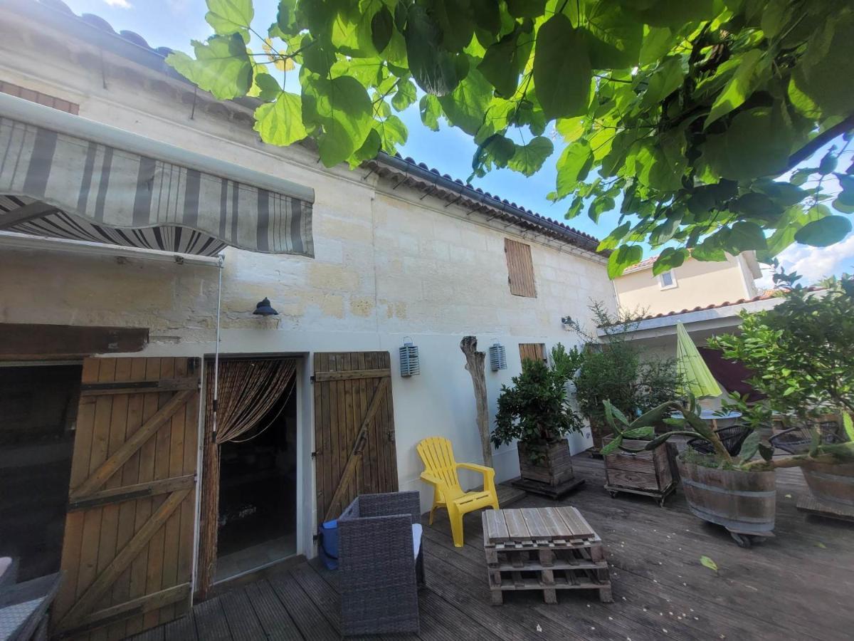 Chez Jeanfi Bed & Breakfast Fronsac  Ngoại thất bức ảnh