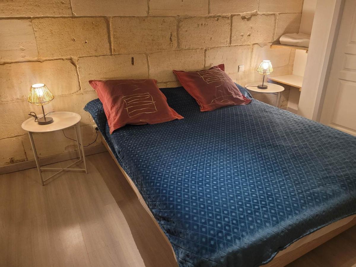 Chez Jeanfi Bed & Breakfast Fronsac  Ngoại thất bức ảnh